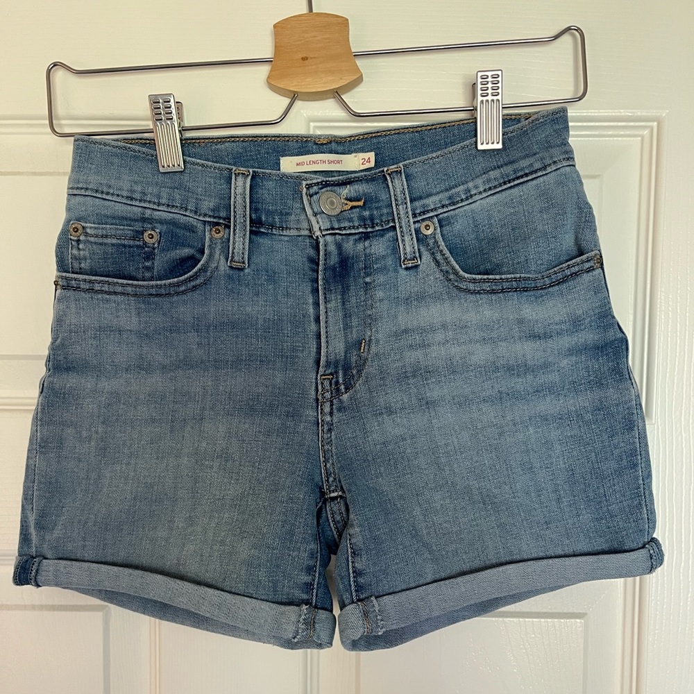 Levi’s Mid-Length Jean Shorts